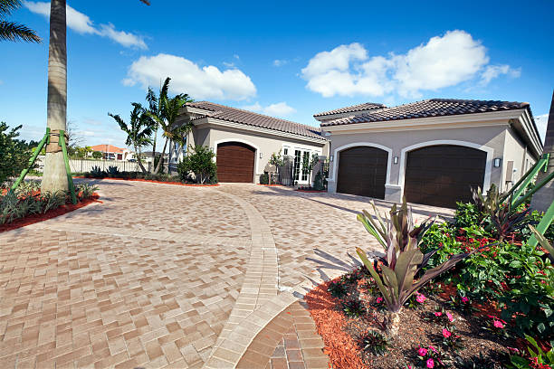 Best Driveway Paving Company  in Uhland, TX