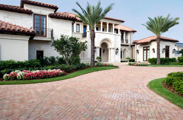 Best Commercial Driveway Pavers  in Uhland, TX
